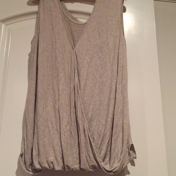 Top - Picture 2 of 5